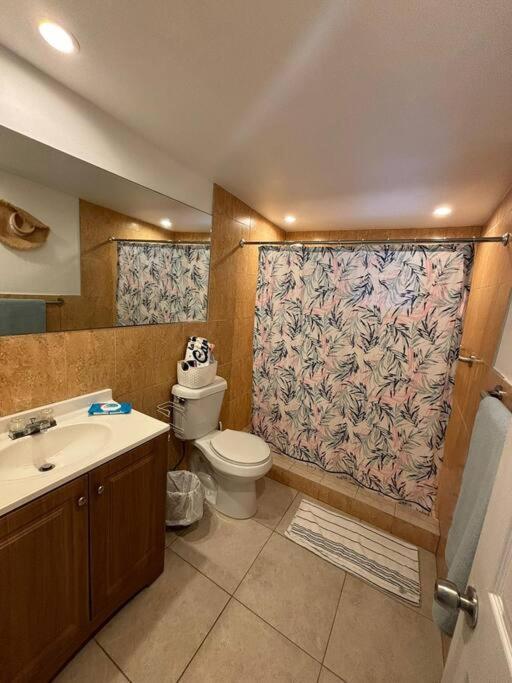 Quiet & Centrally Located House - Private Parking, Laundry And Storage For Luggage Miami Buitenkant foto