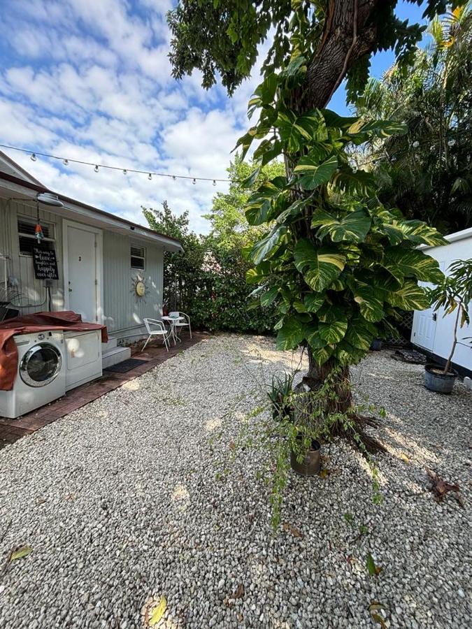 Quiet & Centrally Located House - Private Parking, Laundry And Storage For Luggage Miami Buitenkant foto